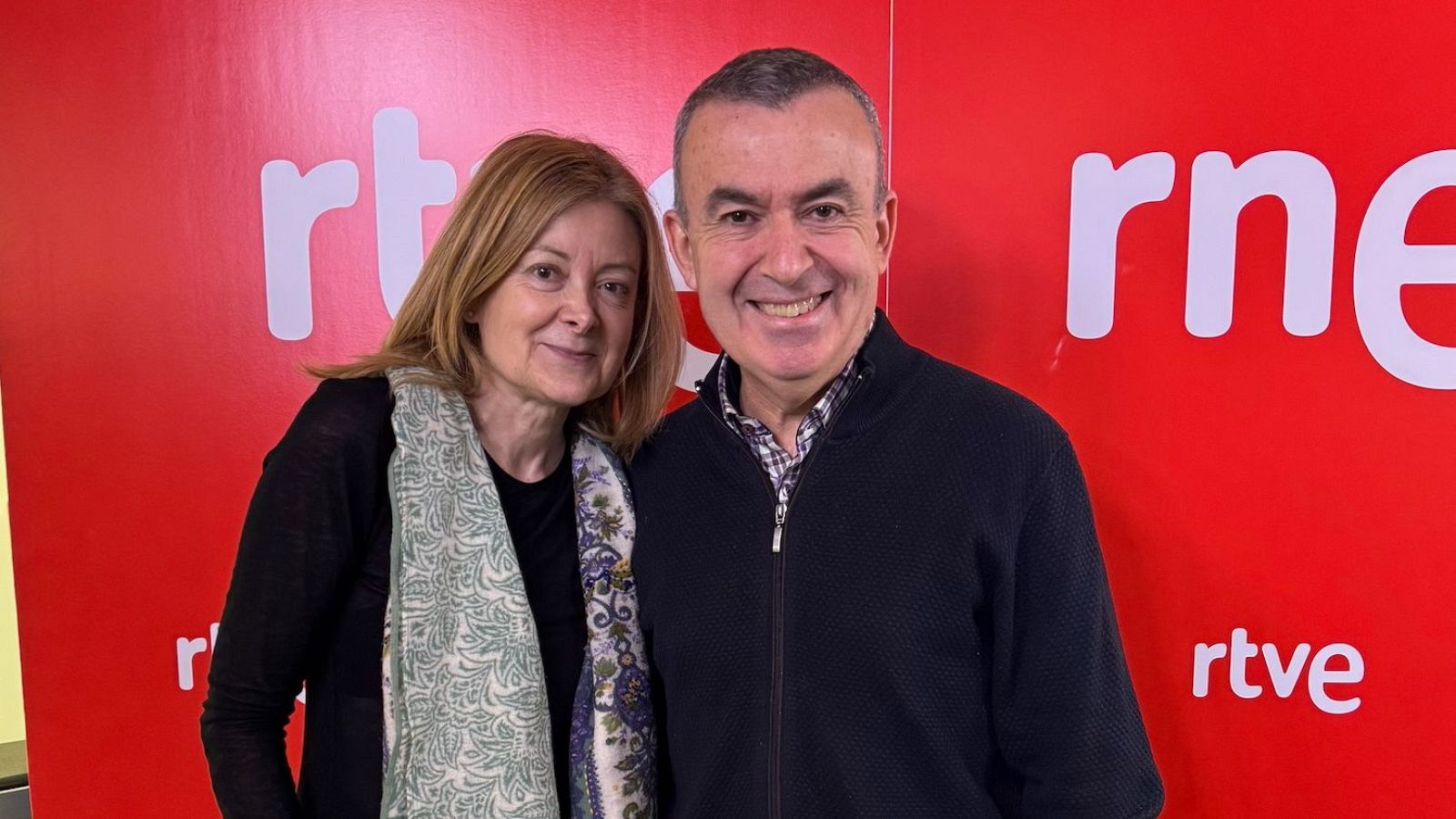 No es un día cualquiera - Lorenzo Silva presenta su nuevo libro, 'Las fuerzas contrarias' - Escuchar ahora