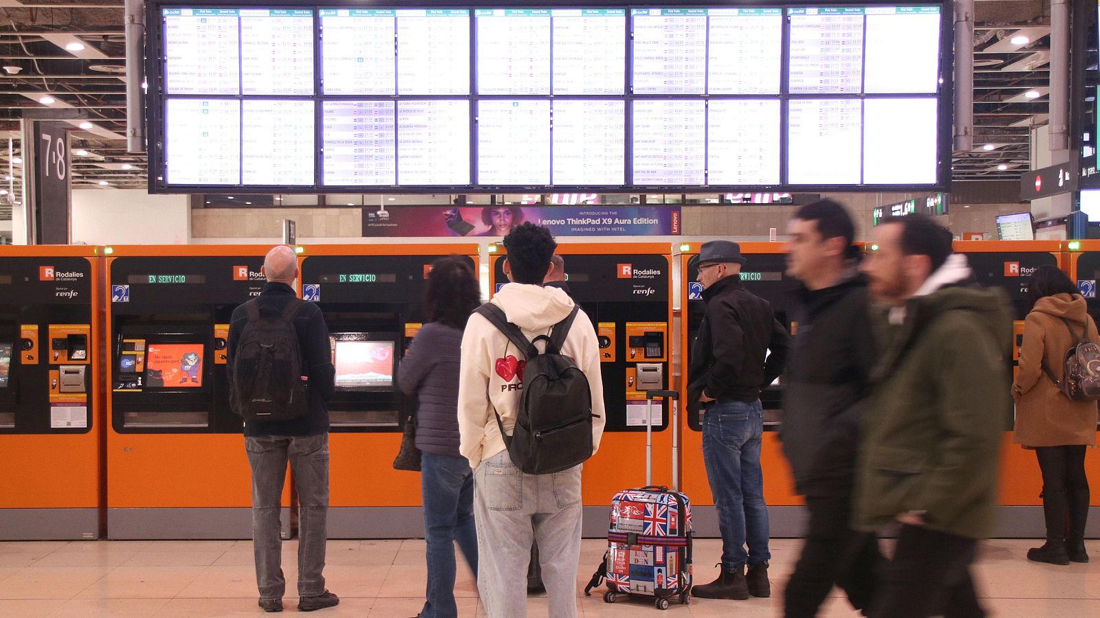 Convoquen manifestacions a les estacions de tren pel 22 de març | Marga Esparza