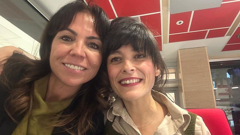 Libros de arena - Montse Sánchez Alonso y 'El hielo de los suyos' - Escuchar ahora