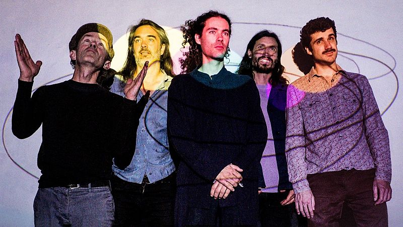 Mil mundos en Radio 5 - Black Flower - 14/03/2025 - Escuchar ahora