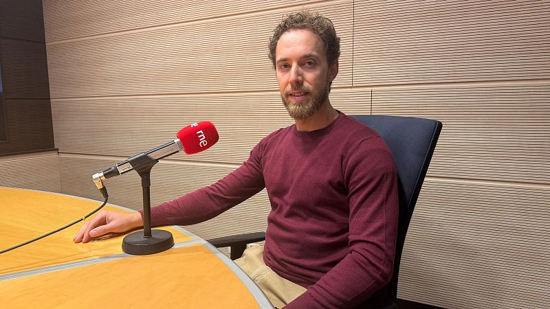 De vuelta en Radio 5 - El doctor Carlos Cenalmor presenta "El síndrome burnout" - 16/03/25 - Escuchar ahora