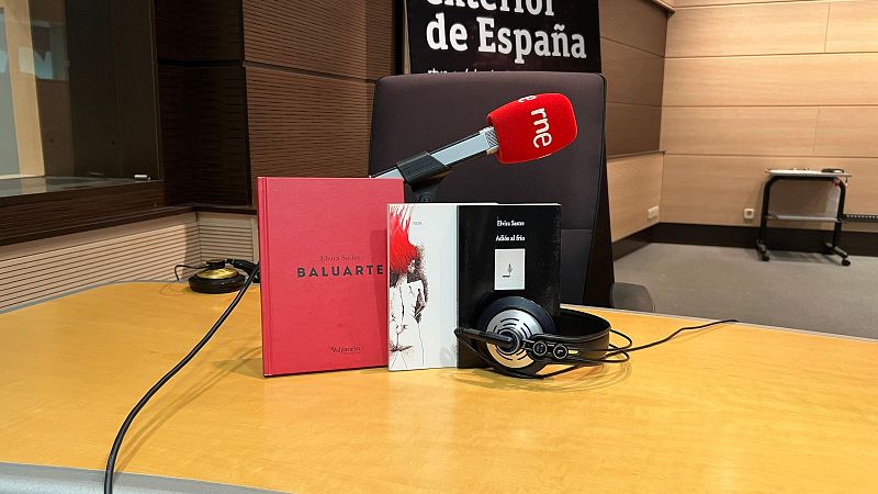 El Día Mundial de la Poesía con Chus Pato y Elvira Sastre - Escuchar ahora