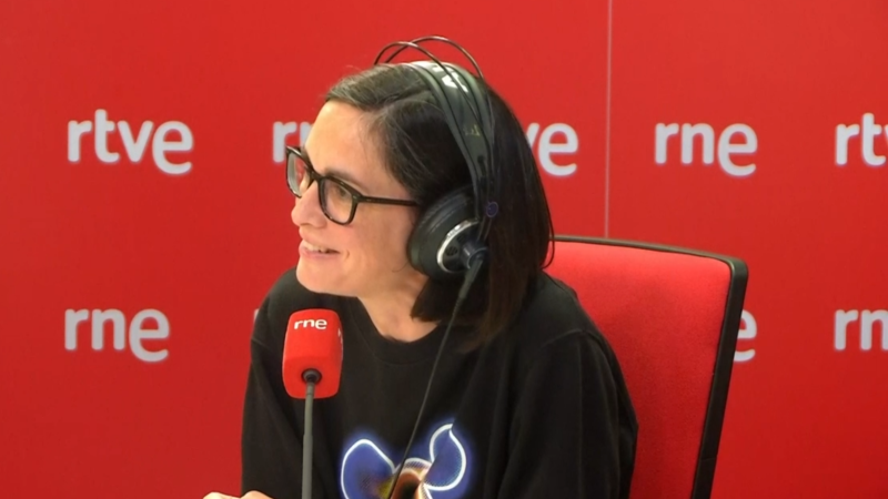 Inés Martín Rodrigo nos presenta su última novela 'Otra versión de ti' - Escuchar ahora