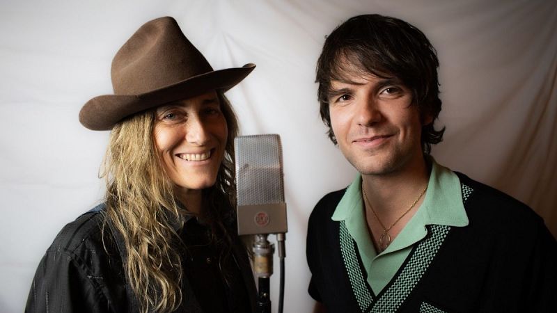 Sin rodeos - Melissa Carper y Theo Lawrence graban juntos - 25/03/2025 - Escuchar ahora