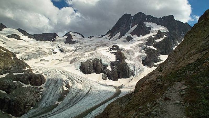 El calentamiento global acelera el retroceso de los glaciares - Escuchar ahora