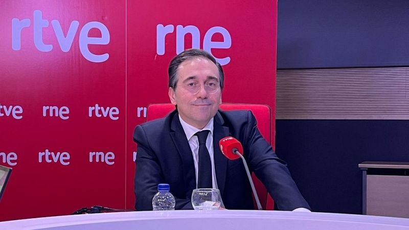 Albares critica que Feijóo pida reunirse directamente con el JEMAD: "No tiene en cuenta la más mínima institucionalidad"