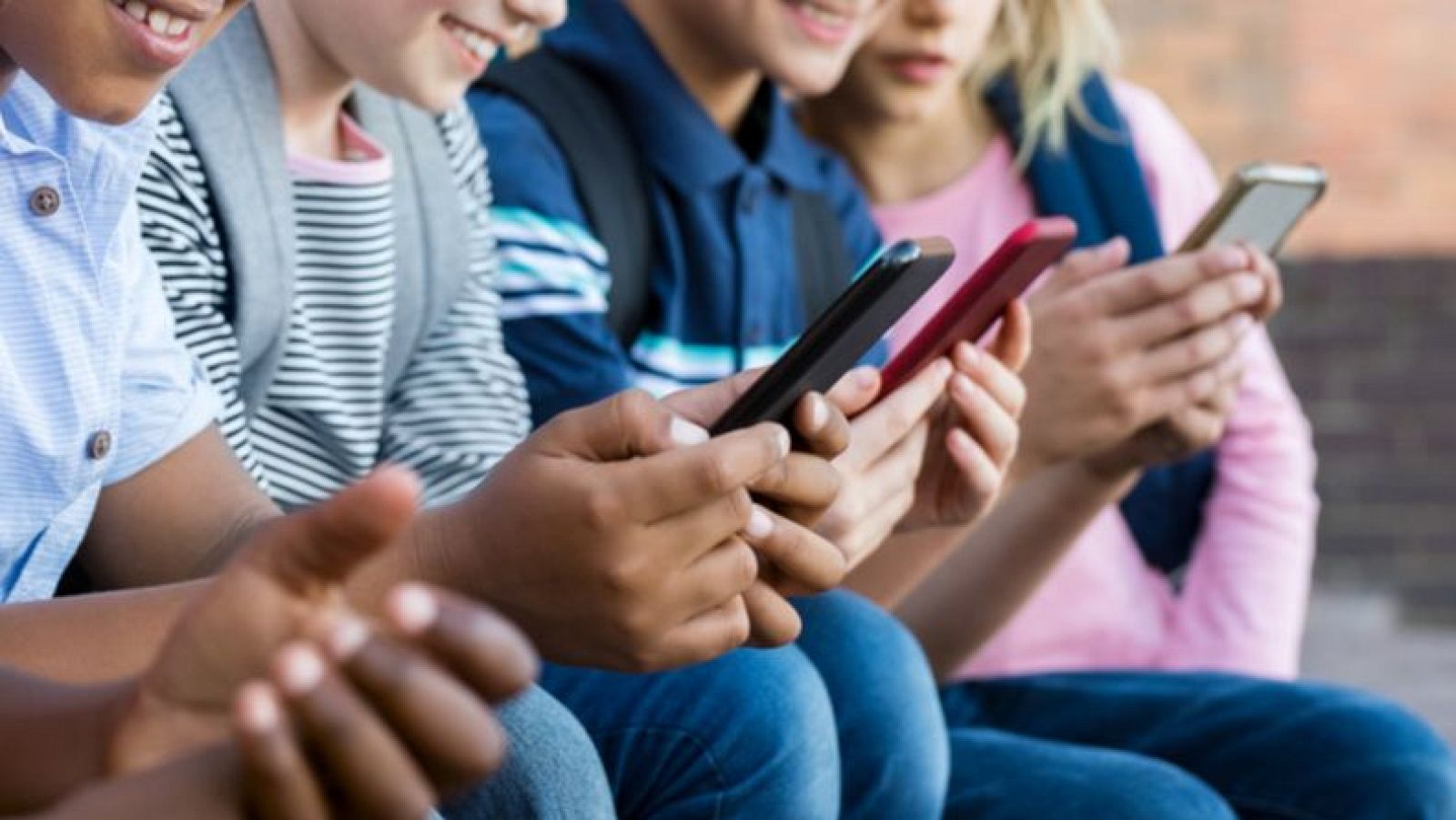 Fundación ANAR: "No solo es el uso abusivo de las tecnologías en los menores, si no todo el acompañamiento que necesitan" -Escuchar ahora