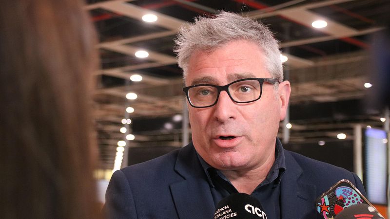 Entrevista a Antonio Carmona enmig del caos a Rodalies per l'avaria a passeig de Gràcia | Andreu Viñas