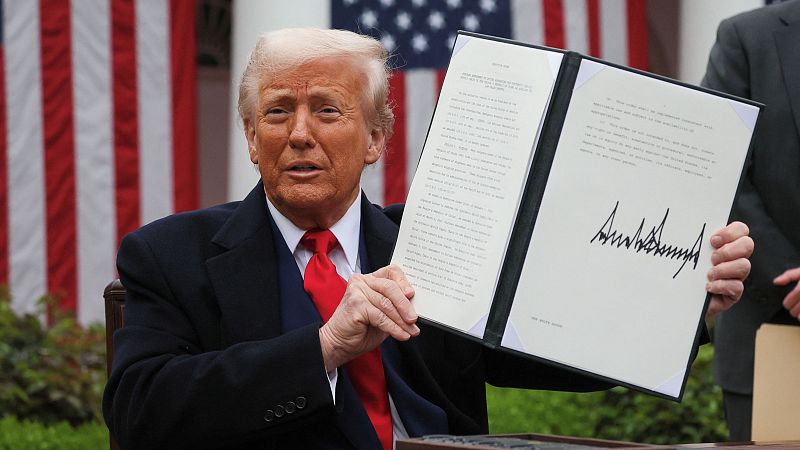 Donald Trump anuncia aranceles "recíprocos" a todo el mundo: a la UE del 20%