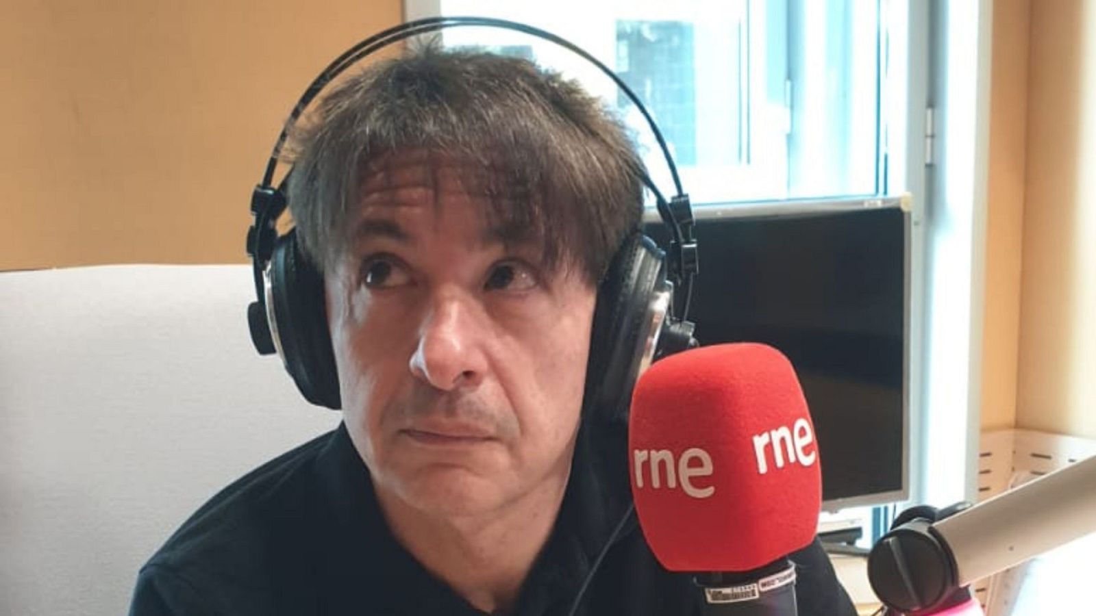 Mañana más - Todos los programas que caben en la radio para conocer a Ortega - escuchar ahora