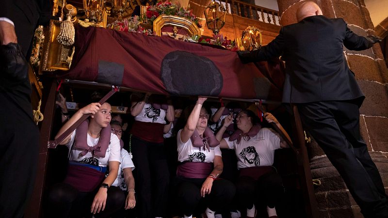 Marca España - Las mujeres en las cofradías y hermandades de Semana Santa - 08/04/25 - escuchar ahora