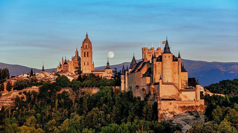 Quinta fachada - Blancanieves e Isabel la Católica vivieron en el mismo castillo - 10/04/25 - Escuchar ahora
