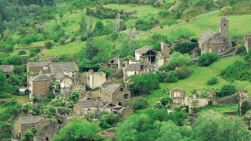 Les dificultats i la manca d’avenços a l’Espanya rural - De nit | Escoltar