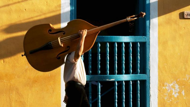 Fragmentos de mediodía - Cuba y la renovación de su música - 24/04/25 - escuchar ahora