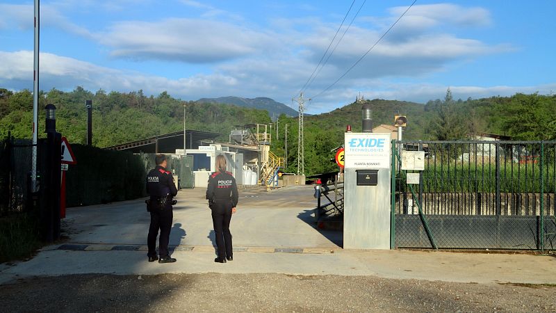 Un mort i dos ferits en una explosió en una planta de reciclatge de bateries a Bonmatí | Gemma Esteba