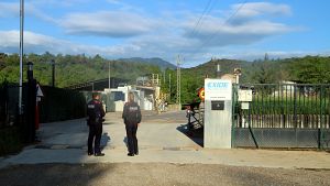 Un mort i dos ferits en una explosi en una planta de reciclatge de bateries