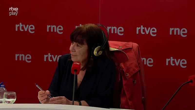 Cristina Narbona, presidenta del PSOE, defiende las renovables frente a las nucleares, que "también tienen sus propios problemas"