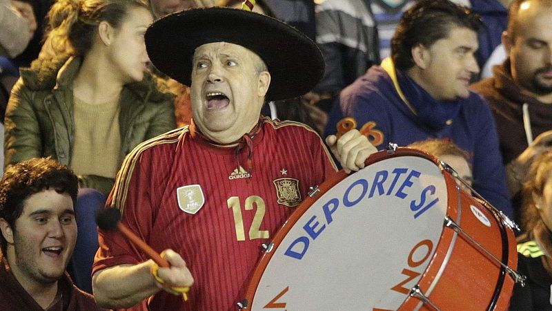 Muere Manolo 'el del Bombo' a los 76 años - Escuchar ahora