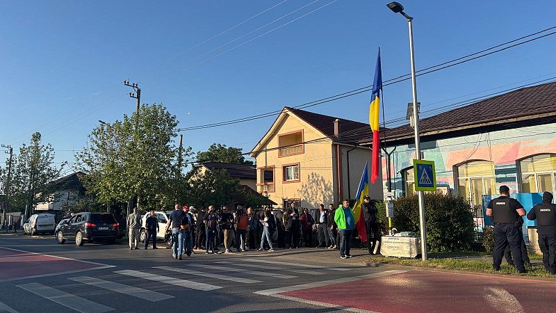 El ultranacionalista Simion se impone en la primera vuelta de las elecciones presidenciales en Rumanía