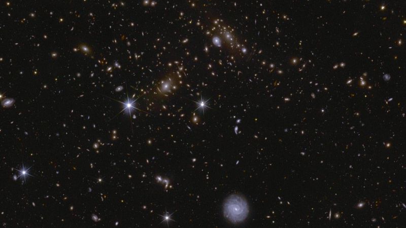 Las mañanas de RNE con Josep Cuní - El planeta más frío hallado está en una órbita imposible - Escuchar ahora