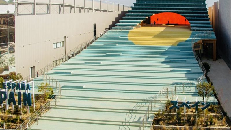 Más cerca - Escuchar ahora