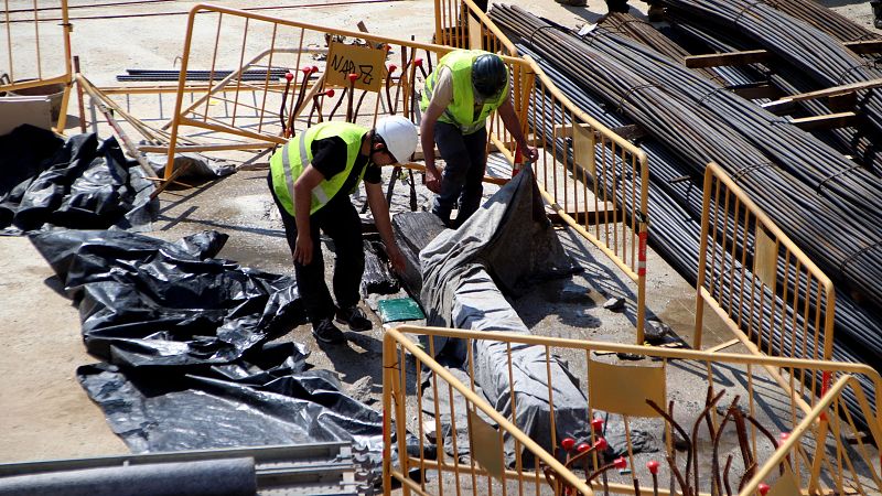 Surt una quilla de les obres al solar de la Ciutadella del Coneixement | Maite Boada
