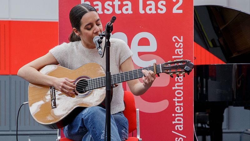 Abierto hasta las 2 - Valeria Castro: 'El cuerpo después de todo' - 18/05/25 - Escuchar ahora