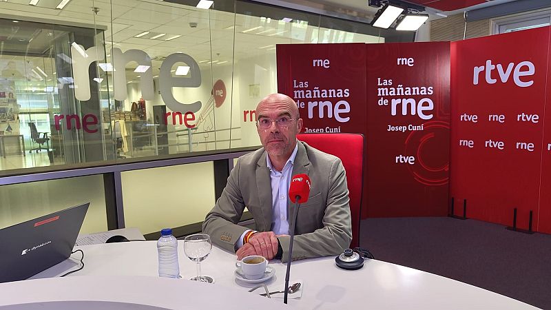 Buxadé: "Las causas de corrupción del Gobierno avanzan al ritmo que marcan los jueces" - Las mañanas de RNE | Escuchar