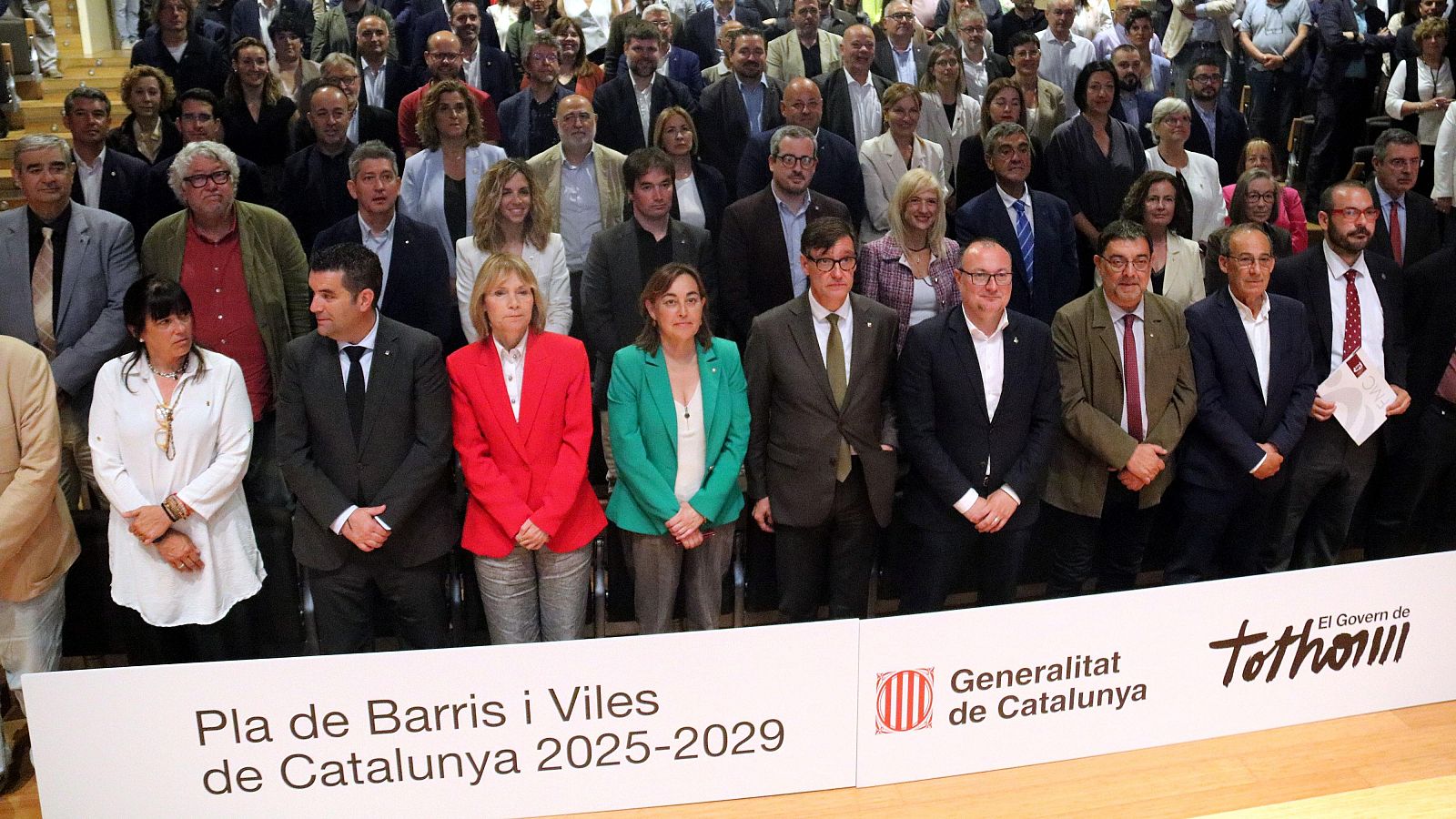 El Govern recupera el Pla de Barris per revitalitzar un centenar de municipis