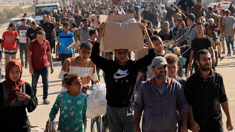 Crónica internacional -  Medio centenar de heridos palestinos por disparos, en un ataque israelí en un centro de distribución de ayuda en Gaza - Escuchar ahora