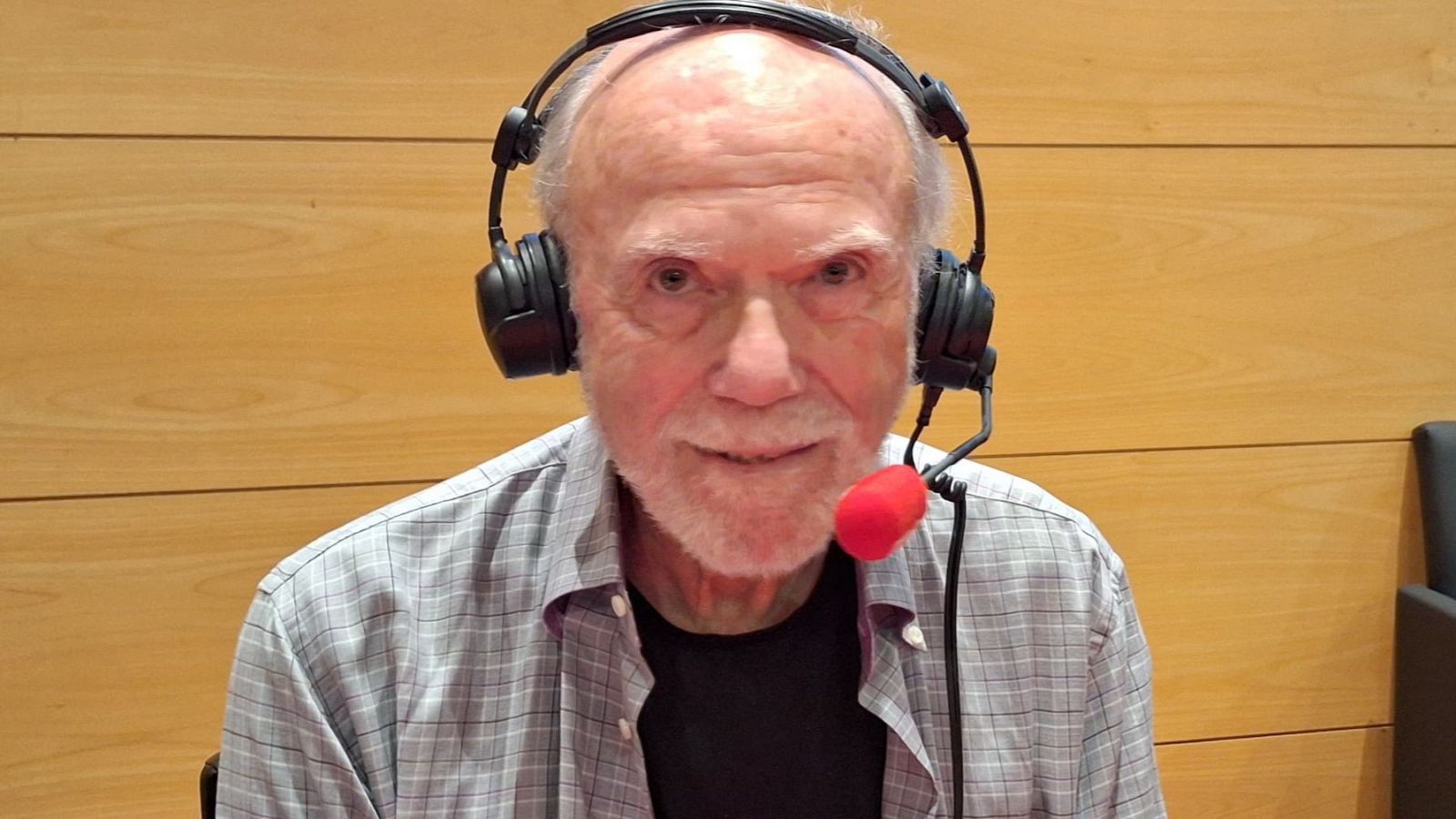 No es un día cualquiera - Barry Barish, Premio Nobel de Física 2017, en 'No es un día cualquiera' - Escuchar ahora
