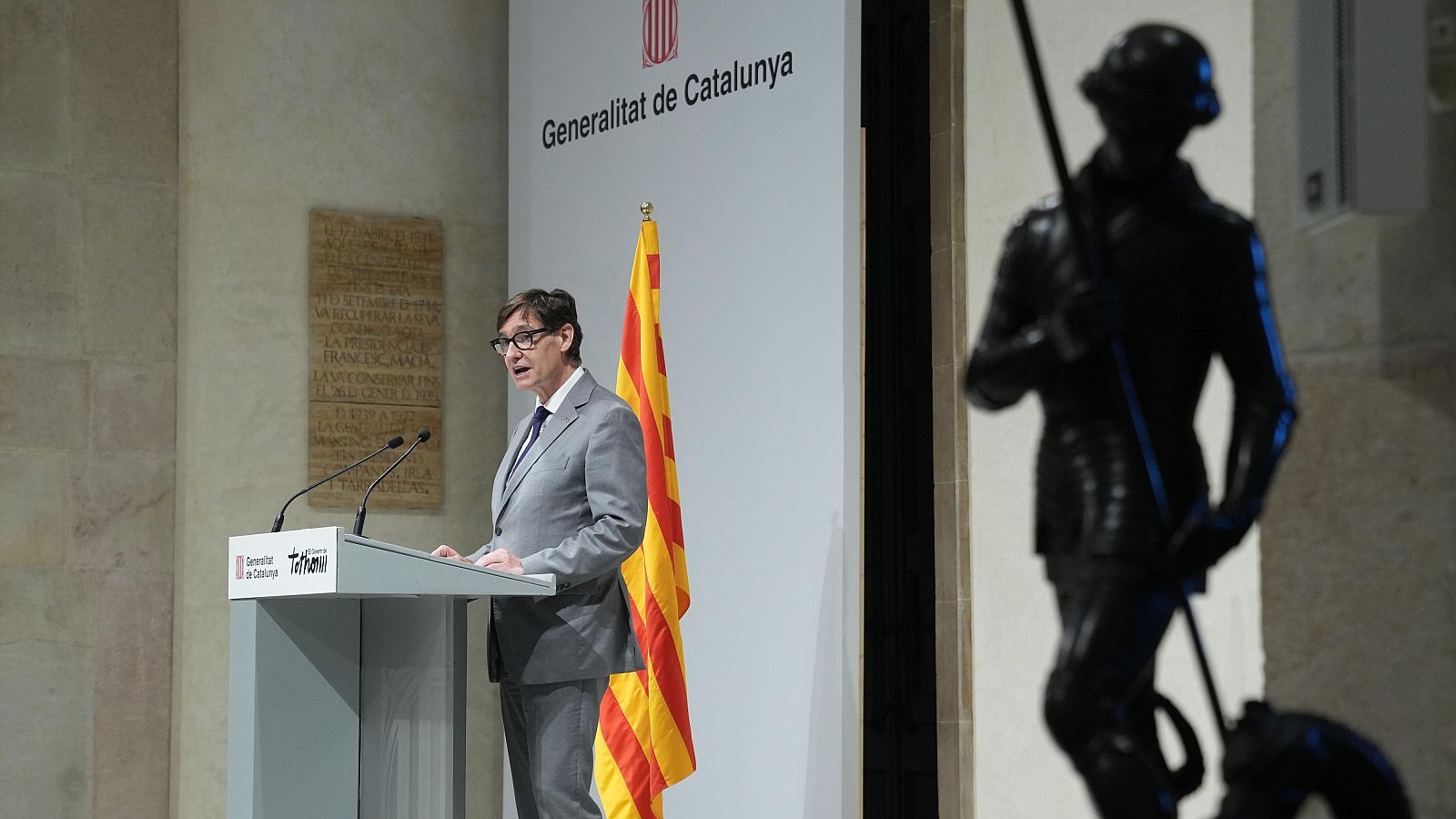 Llum verda a l'ampliació de l'aeroport del Prat | Maria Huguet