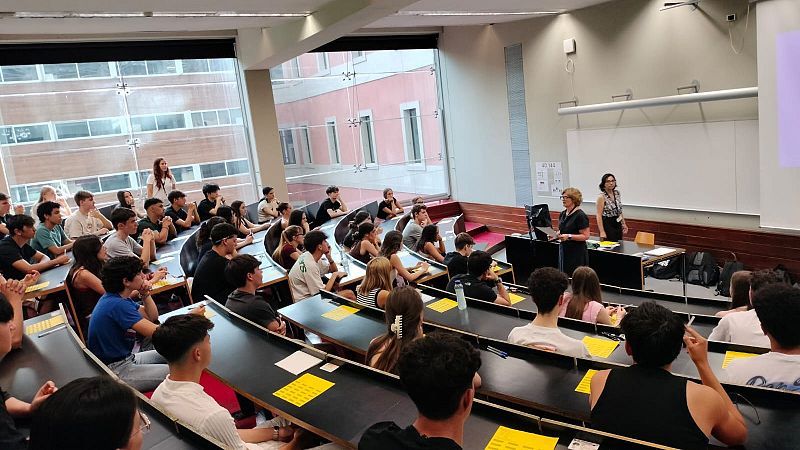 Pío Baroja i Azorín obren la selectivitat de castellà