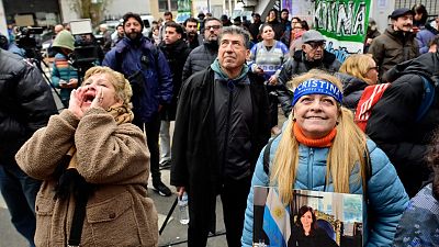 Multitudinaria marcha de apoyo en Argentina a Kirchner