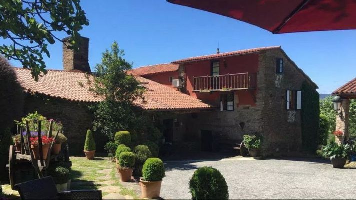 Turismo con encanto en una casa de labranza gallega en Arzúa
