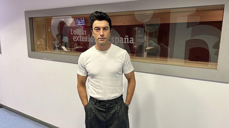 La cresta de la onda - Javier Rey se estrena en la ficción sonora 