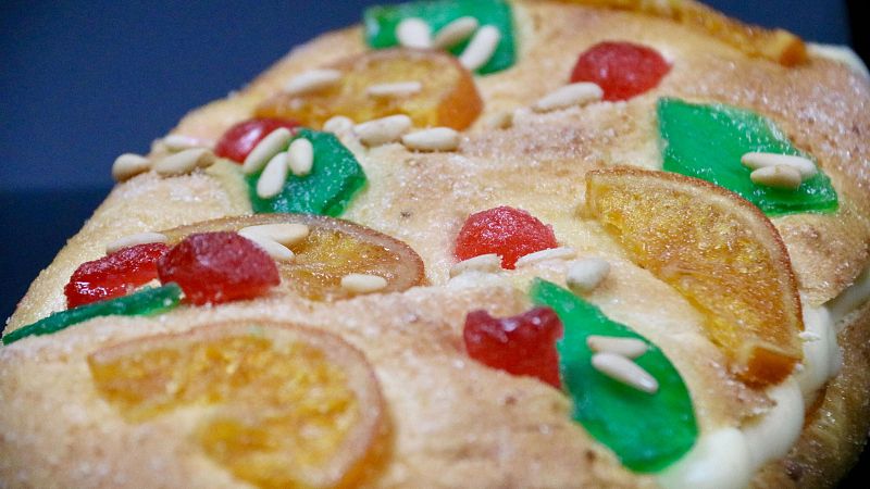 La coca de Sant Joan, el postre estrella per la revetlla