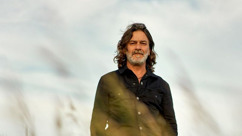 Sin rodeos - Primera muestra sonora del nuevo álbum de Quique González - 24/06/25 - Escuchar ahora