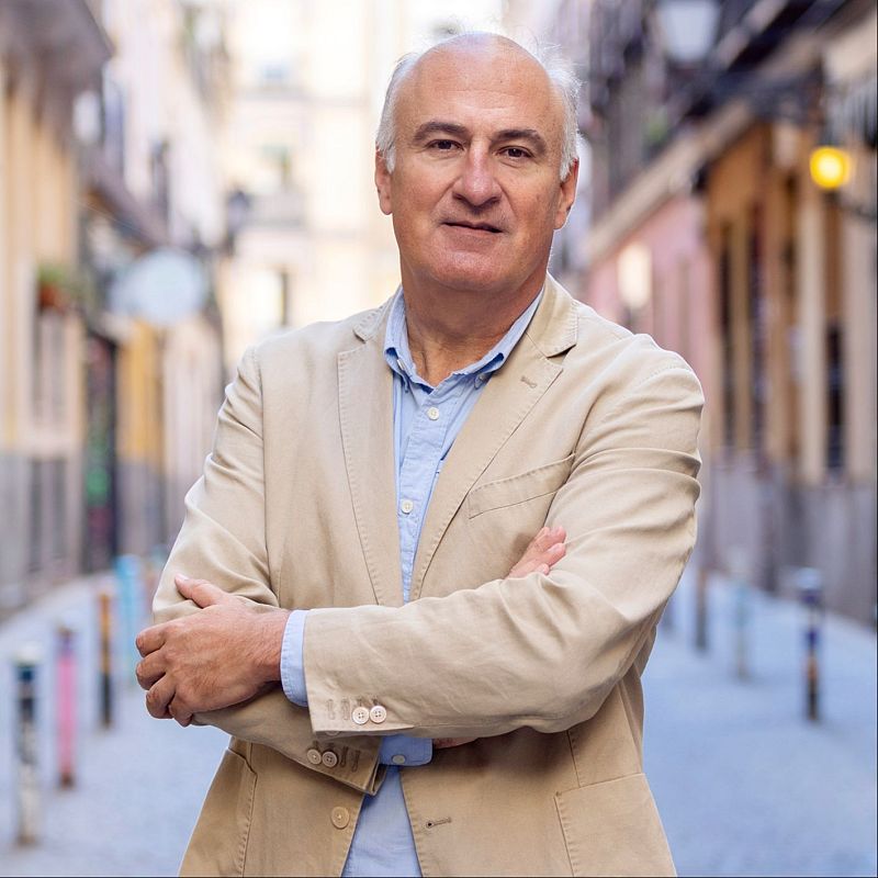 Entrevista a Fernando Benzo, autor de 'El Dragón Negro' - Escuchar ahora