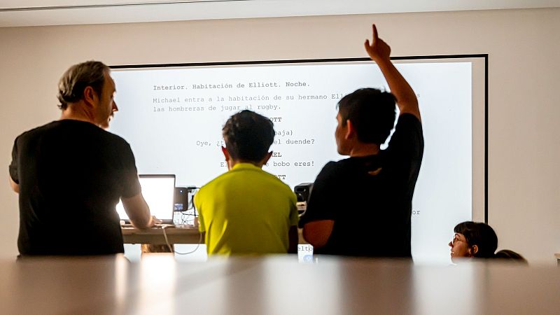 Escuchar Ahora -  Casi 1.500 menores estarían en grave peligro por violencia de género, aunque esto sólo es la punta del iceberg