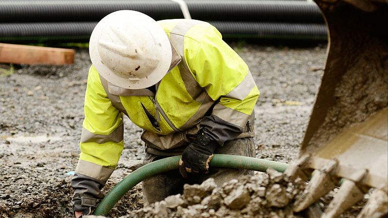 Las malas condiciones laborales afectan a nuestra salud mental: "Una inestabilidad que ahora se suma el problema de la vivienda"
