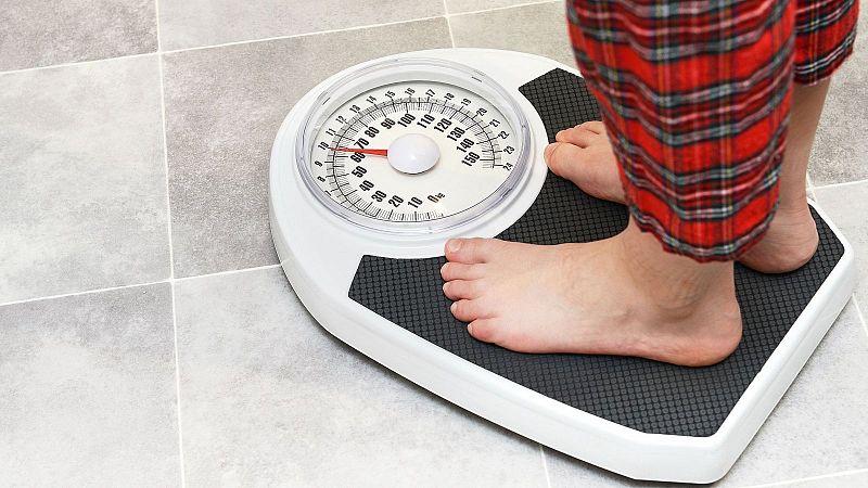 Un estudio internacional afirma que perder peso no lo es todo para hacer frente a la obesidad