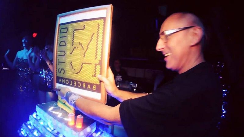 Xavifòrnia - Raúl Orellana: Bullying al DJ, el que molta gent no sabia de Studio 54 - Xavifòrnia | Escoltar