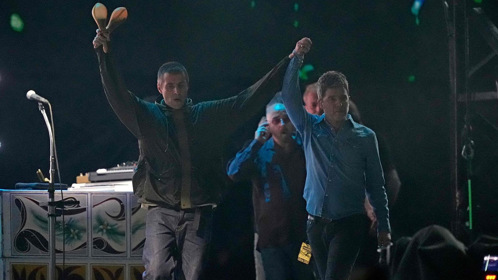 La 'supersónica' vuelta de Oasis a los escenarios - Escuchar ahora