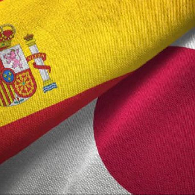 Fin de mes - España supera a Japón en PIB per cápita - Escuchar ahora
