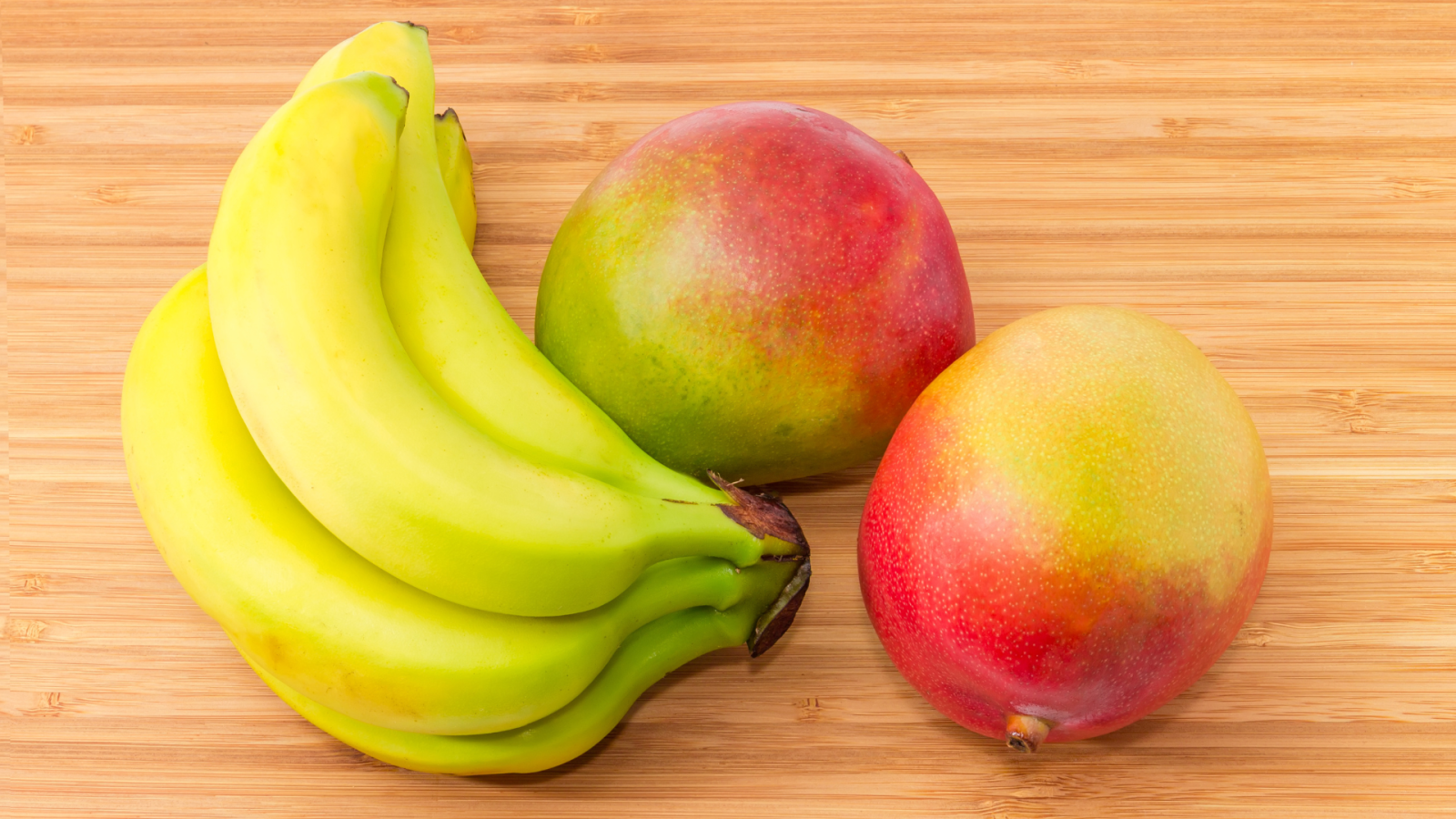 Cocina con María Lo: helado de mango y plátano sin heladera - Podría ser peor | Escuchar