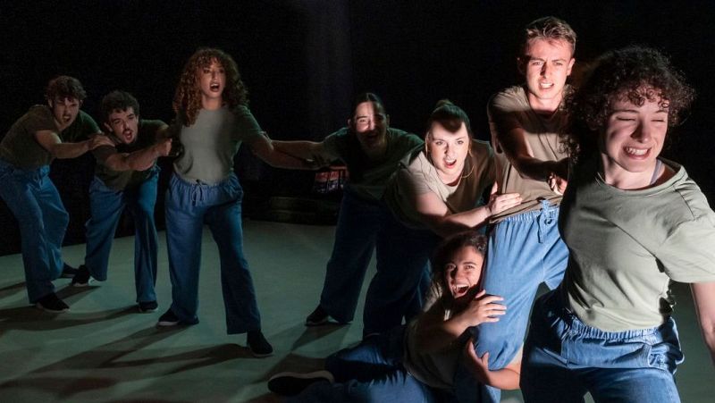 Empecemos el día con Teatro: Escena Erasmus construye Europa con teatro universitario - Escuchar ahora