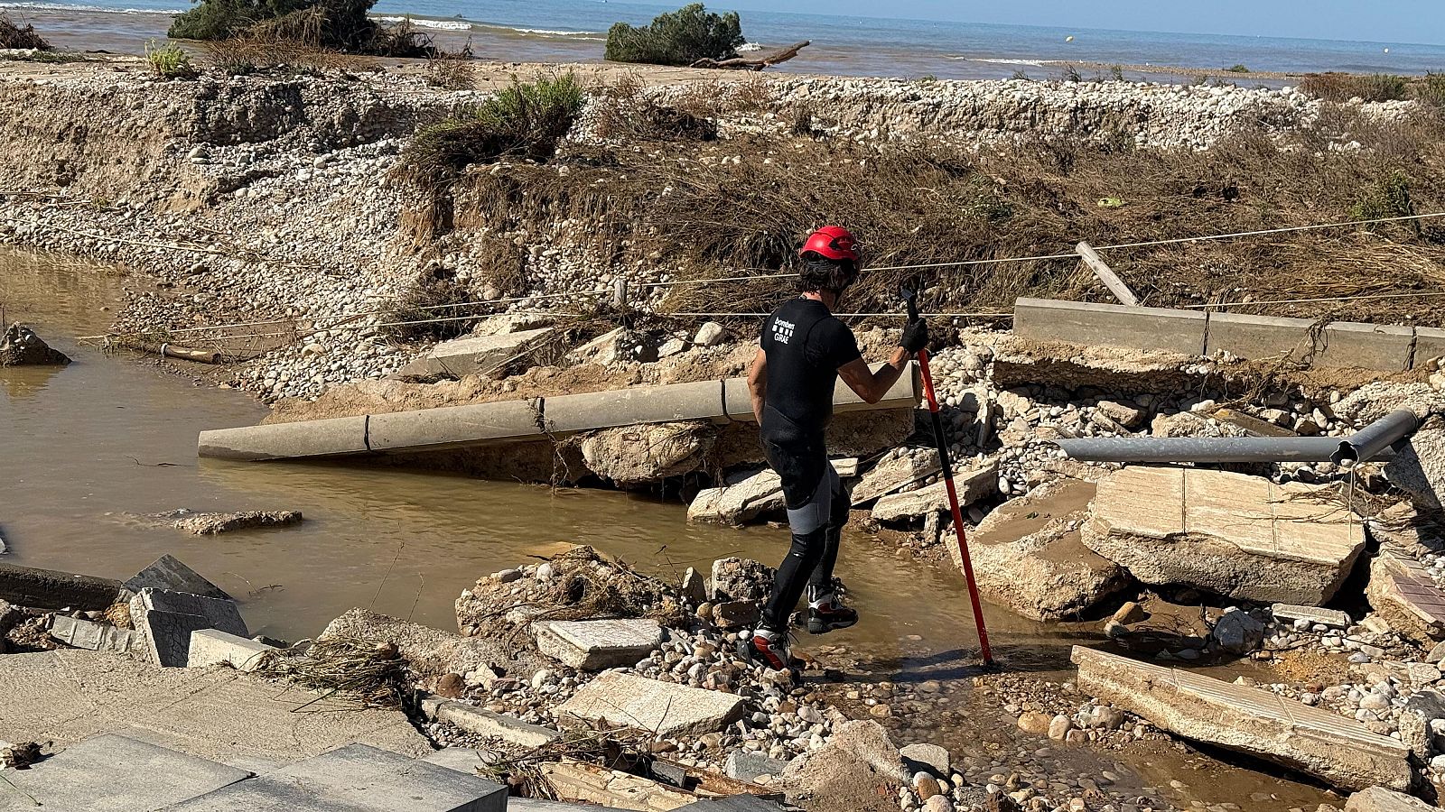 Continua la recerca de dues desaparegudes al riu Foix