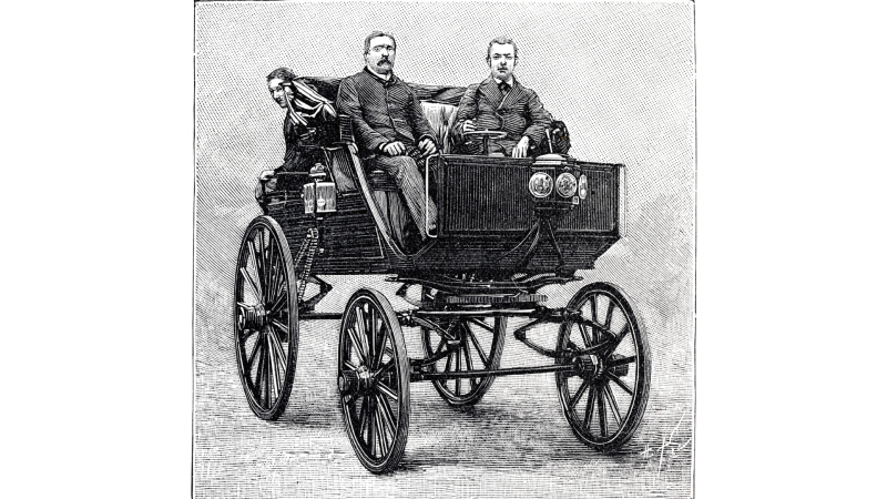 No necesitaba saber esto - La primera carrera de coches - 18/07/25 - Escuchar ahora