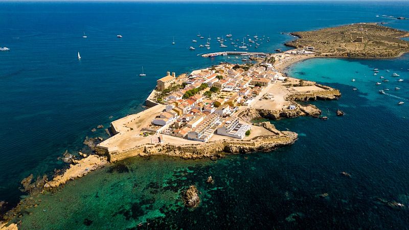 Ruta marina por nuestras islas e islotes visitables - En clave Turismo | Escuchar